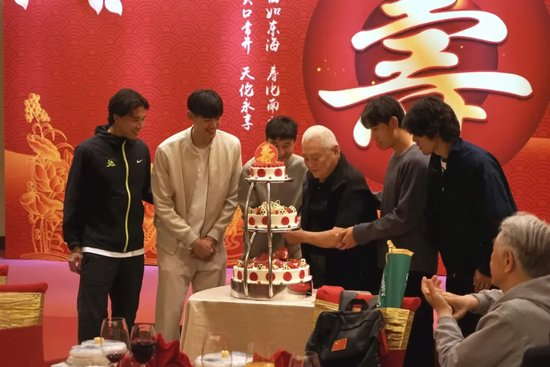 u8国际官网为用户提供娱乐、游戏、在线投注、便捷服务、开设论坛等多种信息服务交流详情图